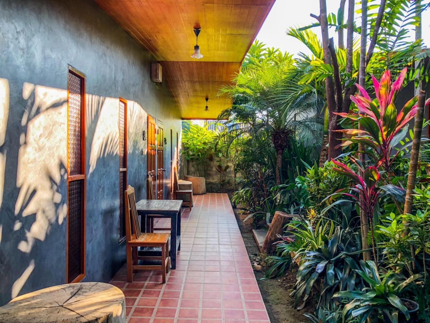Huen San Fang Hotel โรงแรมเฮือนแสนฝาง Szoba fotó